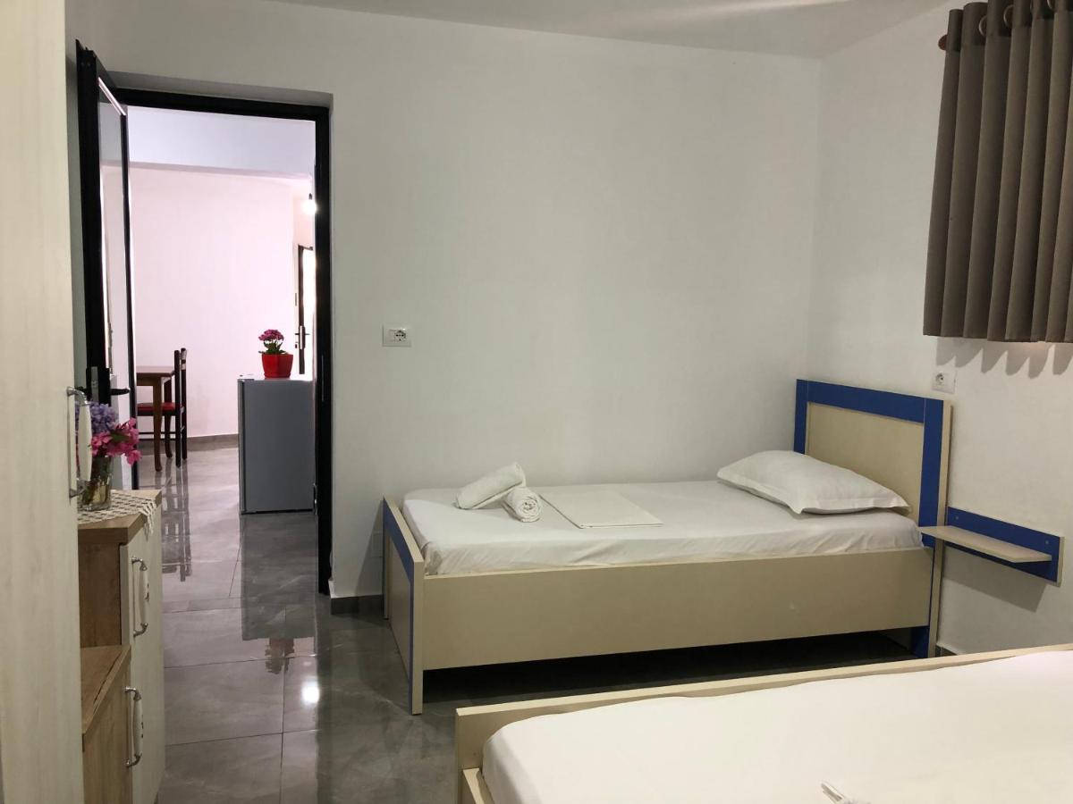 Vila Laura Pasha Villa Ksamil Luaran gambar