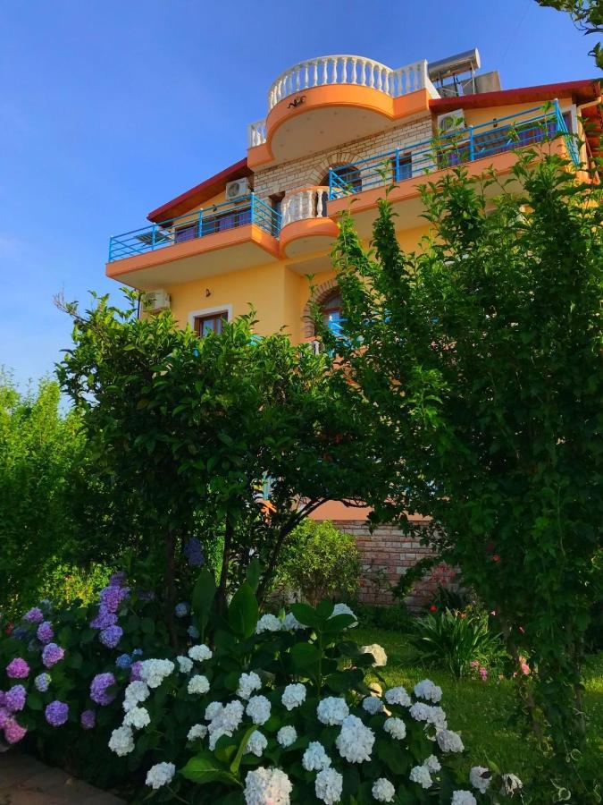 Vila Laura Pasha Villa Ksamil Luaran gambar