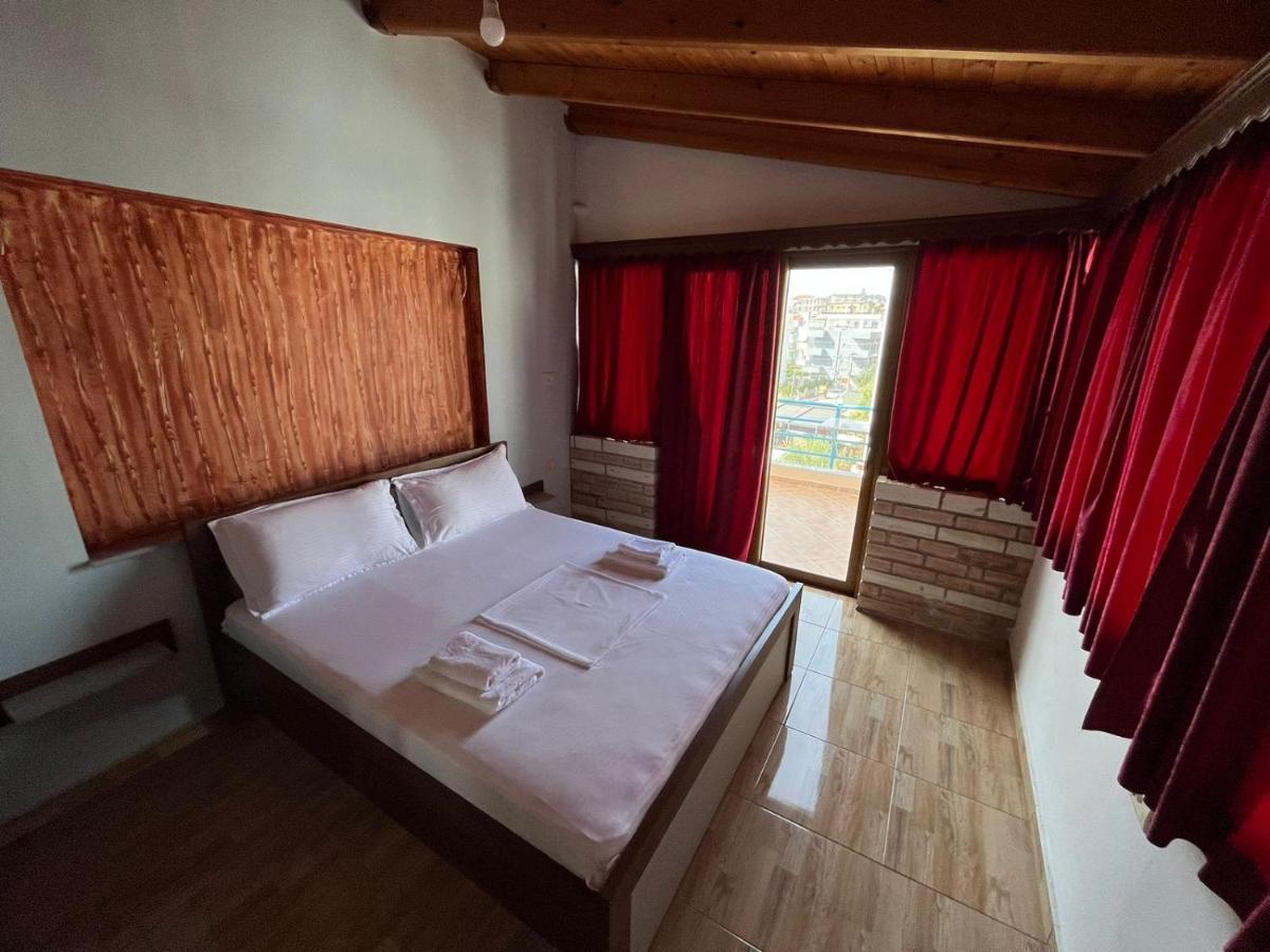 Vila Laura Pasha Villa Ksamil Luaran gambar